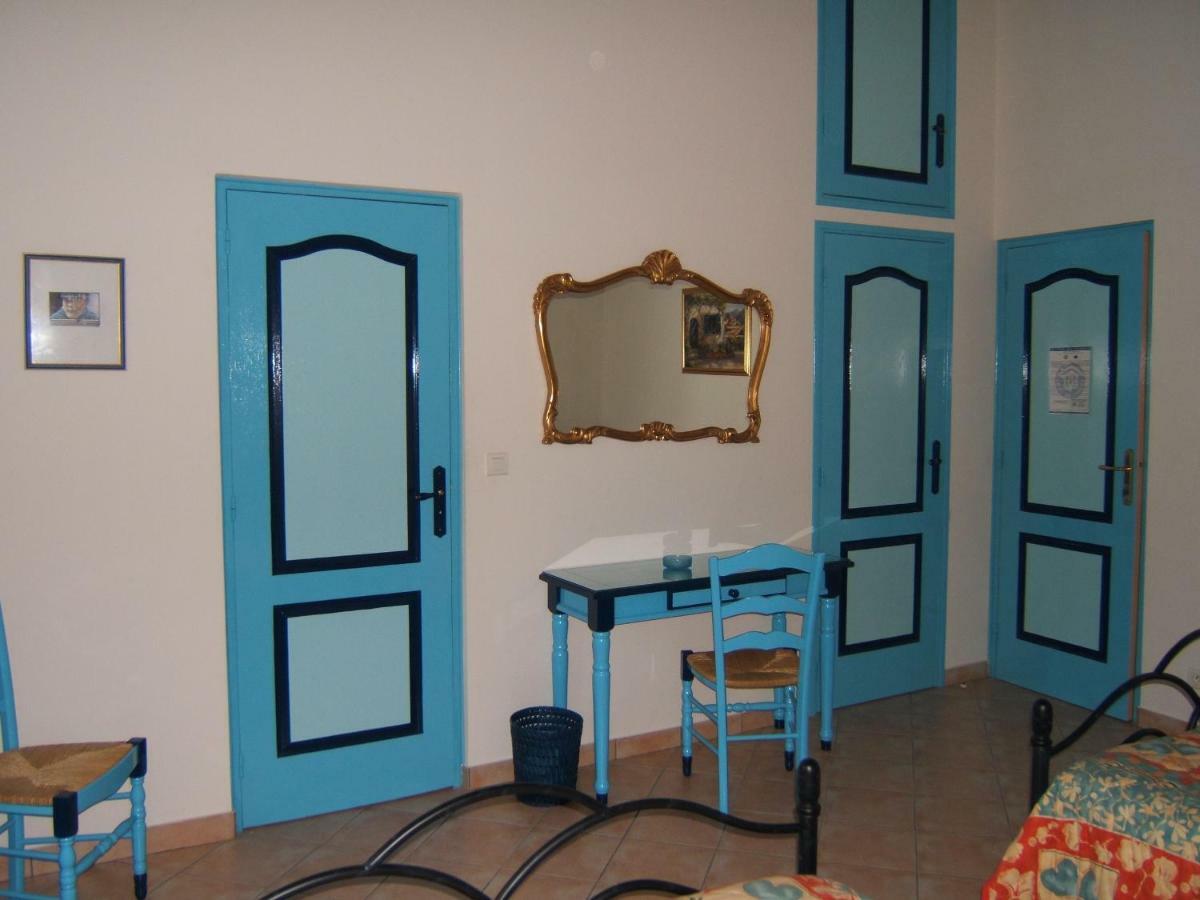 Chambres D'Hotes Lou Jassou Lapanouse-de-Cernon Eksteriør bilde